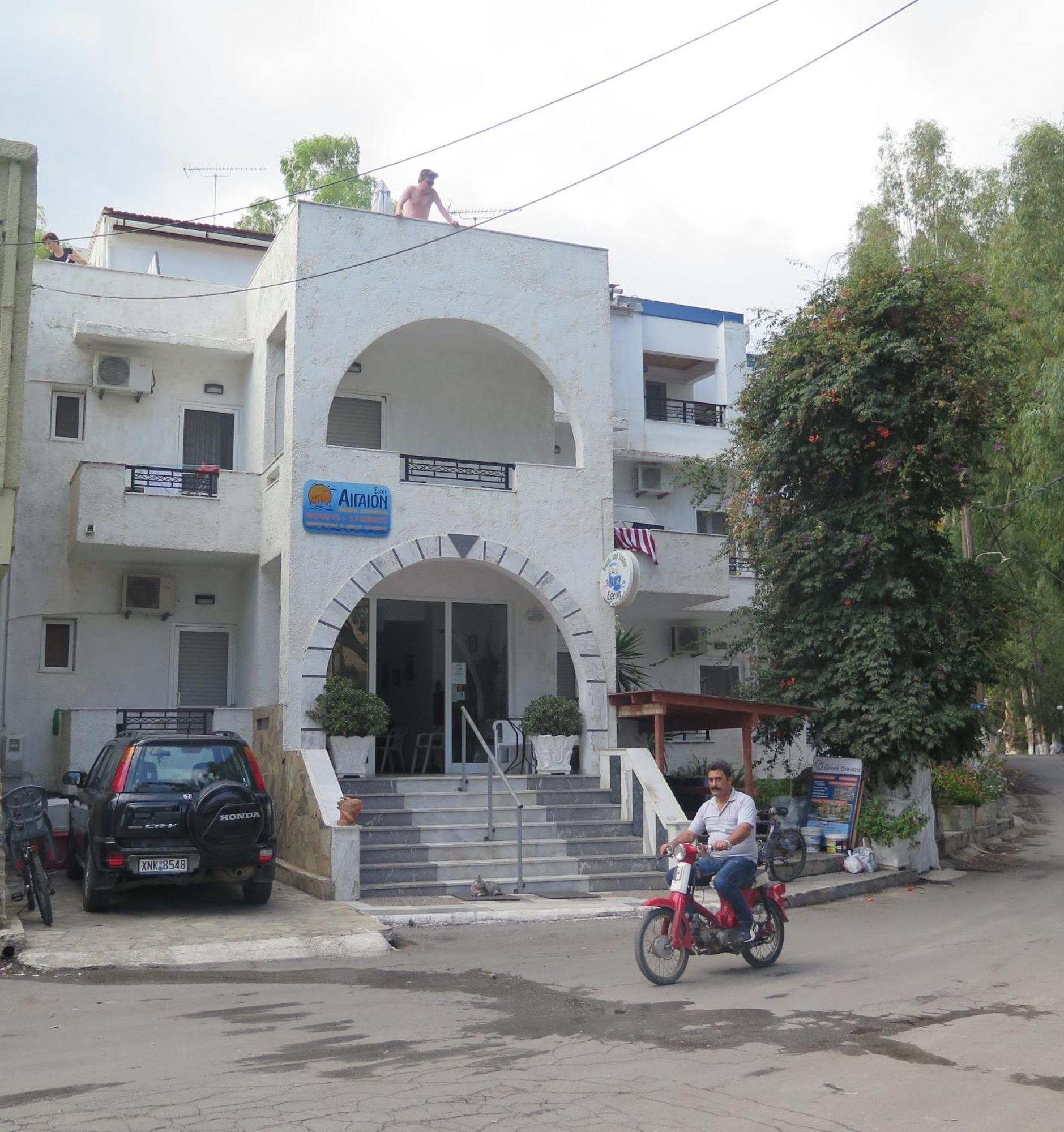 Egeon Rooms&Studios Georgioupoli Exterior foto