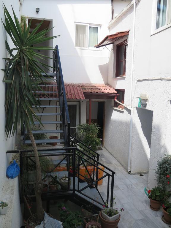 Egeon Rooms&Studios Georgioupoli Exterior foto